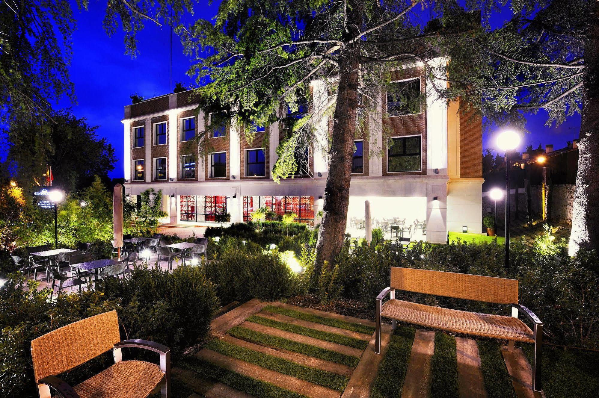 Dehesa Real Hotel Madrid Buitenkant foto